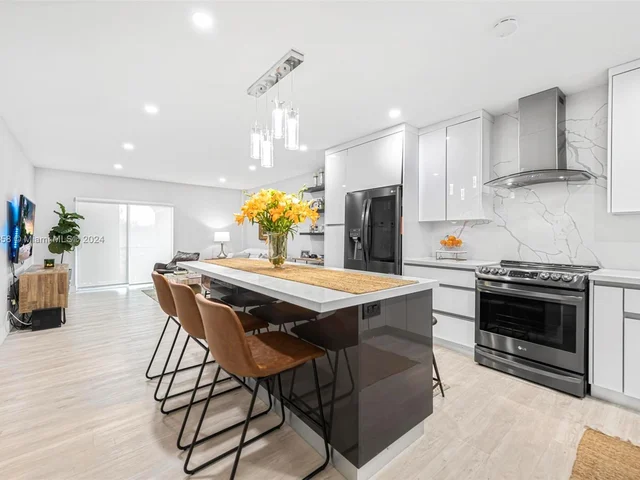 440 E 23rd St # 1209, Hialeah FL 33013