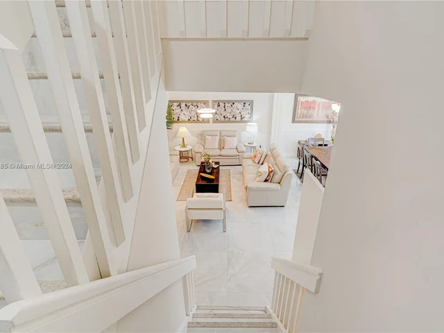 1370 NW 154th Ave # 1370, Pembroke Pines FL 33028