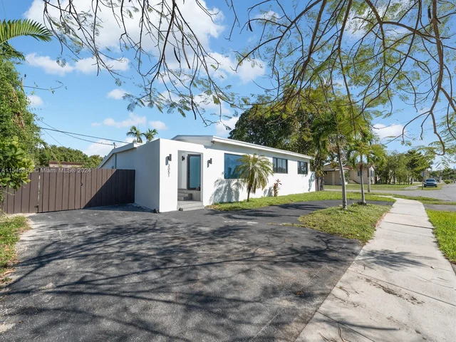 3051 SW 84th Ct # 0, Miami FL 33155