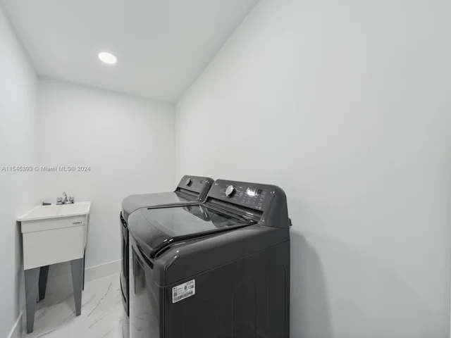 3051 SW 84th Ct # 0, Miami FL 33155