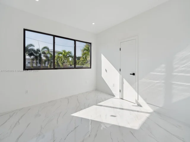 3051 SW 84th Ct # 0, Miami FL 33155