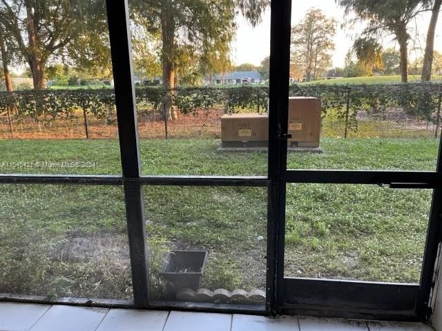 8000 Fairview Dr # 106, Tamarac FL 33321