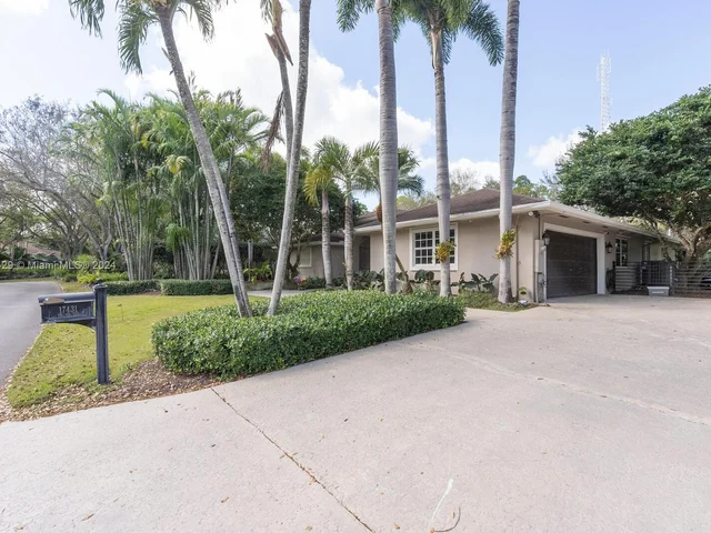 17431 SW 266th Ter, Homestead FL 33031