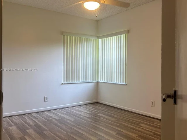 10791 NW 14th Street # 290, Plantation FL 33322