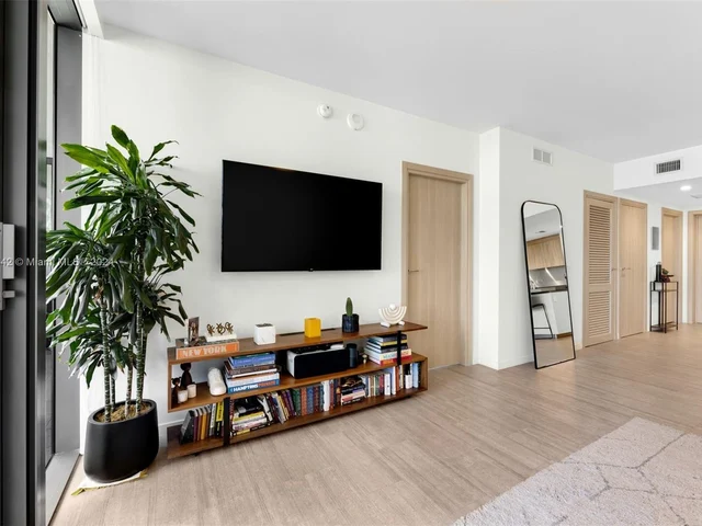 1000 Brickell Plz # 2010, Miami FL 33131