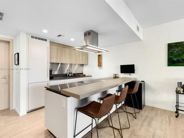 1000 Brickell Plz # 2010, Miami FL 33131