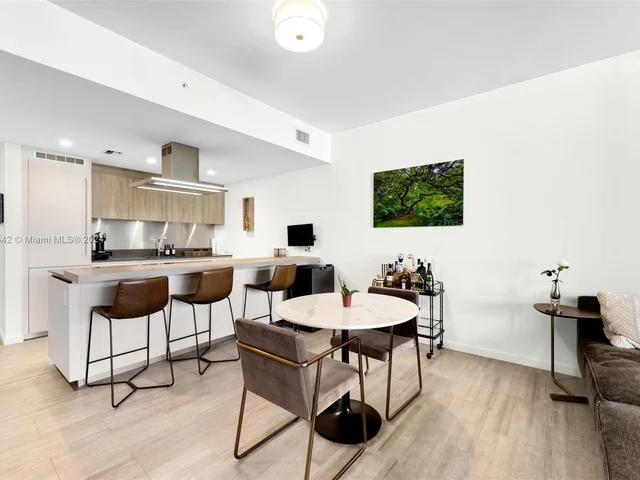 1000 Brickell Plz # 2010, Miami FL 33131