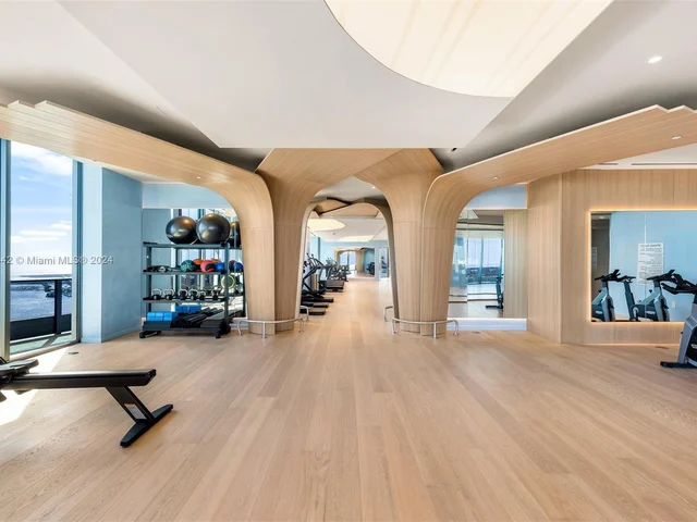 1000 Brickell Plz # 2010, Miami FL 33131