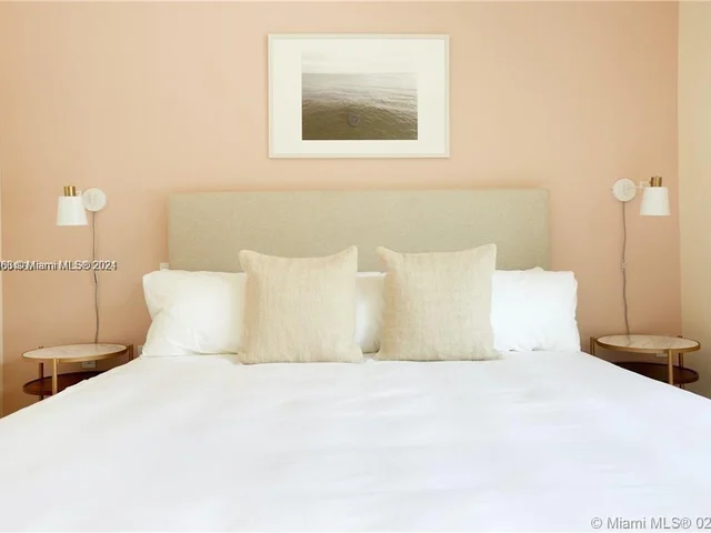 568 NE 66 St # 301, Miami FL 33138