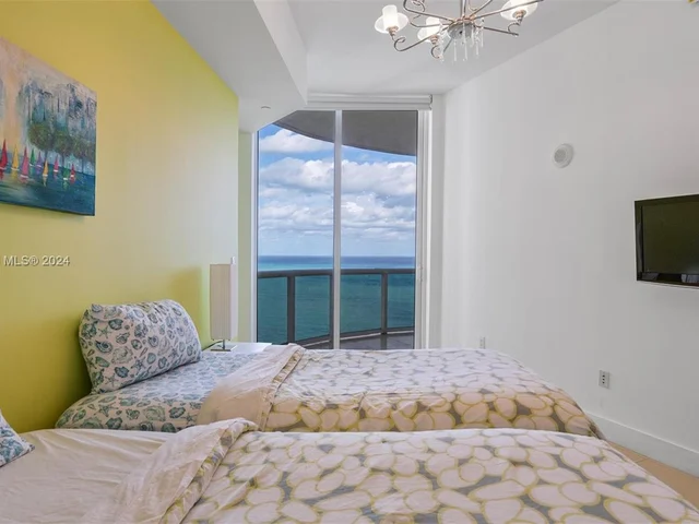 15901 Collins Ave # 2303, Sunny Isles Beach FL 33160