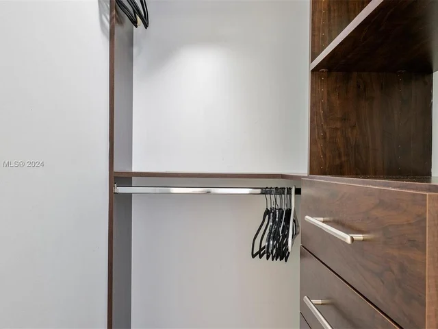 15901 Collins Ave # 2303, Sunny Isles Beach FL 33160