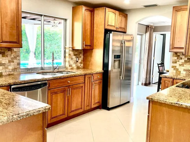 3228 NW 120th Ave, Coral Springs FL 33065