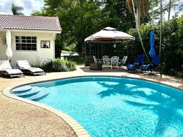 3228 NW 120th Ave, Coral Springs FL 33065