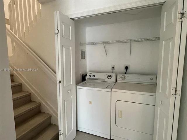 11001 NW 83rd St # 203, Doral FL 33178