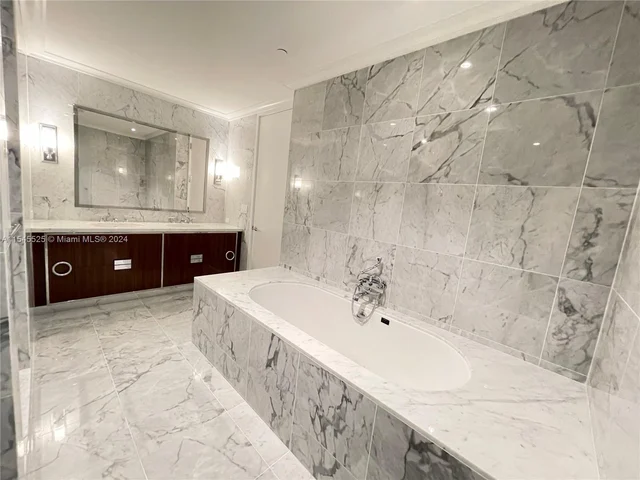 15701 Collins Ave # 4003, Sunny Isles Beach FL 33160