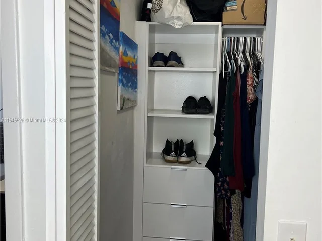 6878 NW 173rd Dr # 905, Hialeah FL 33015