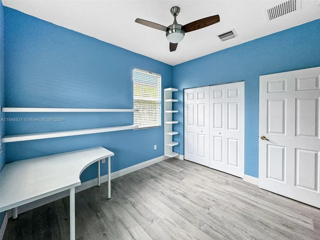 1230 SW 147th Ter, Pembroke Pines FL 33027