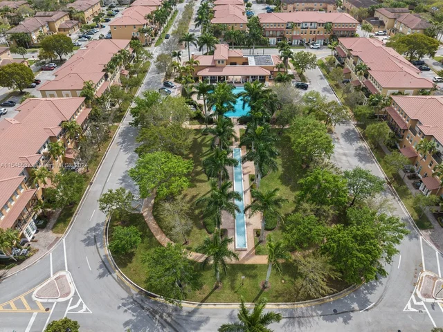 1230 SW 147th Ter, Pembroke Pines FL 33027