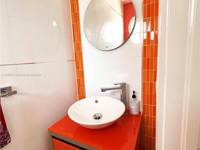 4849 NW 108th Path # 0, Doral FL 33178