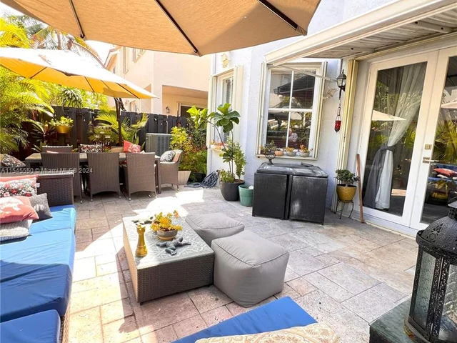 4849 NW 108th Path # 0, Doral FL 33178