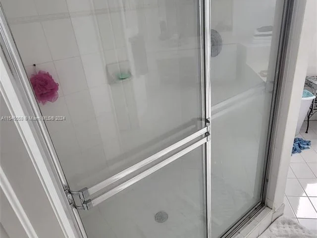 15712 SW 90th Ter, Miami FL 33196