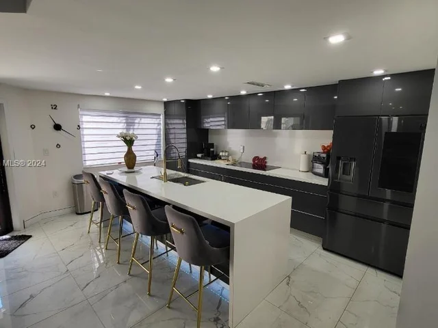 15712 SW 90th Ter, Miami FL 33196