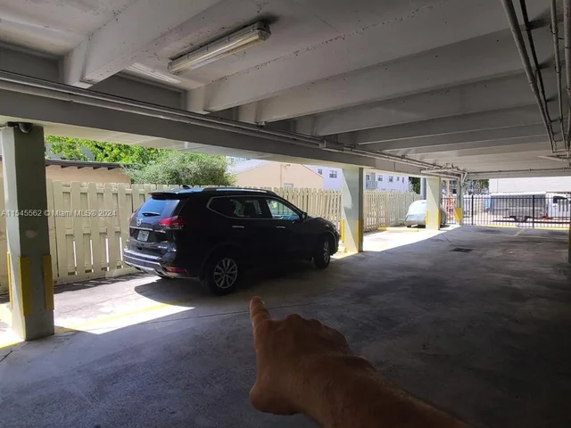 1236 Alton Rd # 203, Miami Beach FL 33139