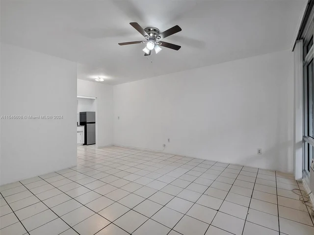 1850 Meridian Ave # 8, Miami Beach FL 33139