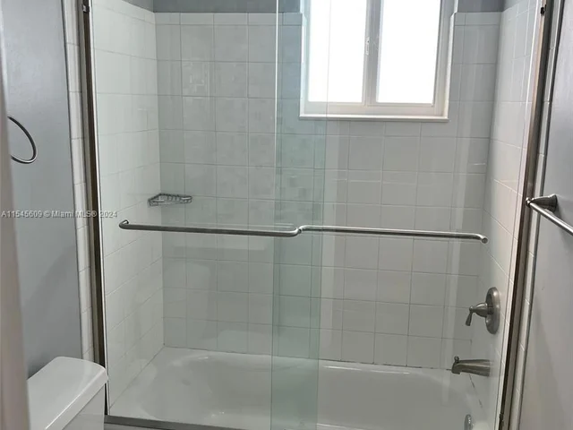 7632 SW 96th Ct # 1, Miami FL 33173