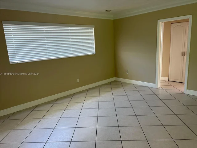 7632 SW 96th Ct # 1, Miami FL 33173