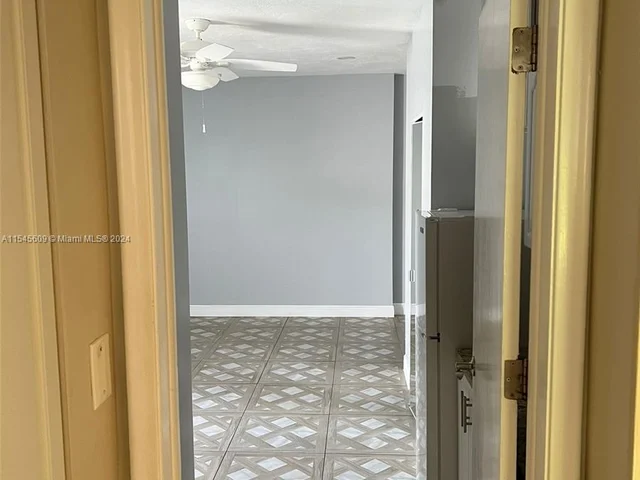 7632 SW 96th Ct # 1, Miami FL 33173