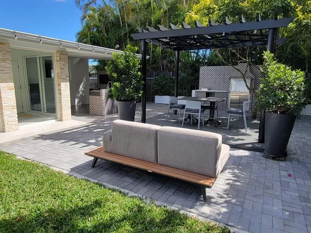 7632 SW 96th Ct # 1, Miami FL 33173