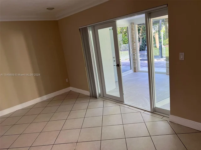 7632 SW 96th Ct # 1, Miami FL 33173