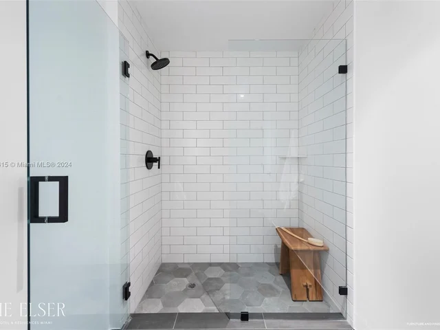 398 NE 5th St # 3901, Miami FL 33132