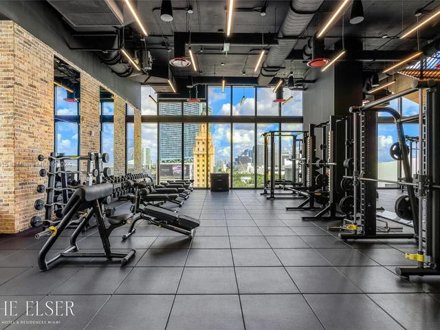 398 NE 5th St # 3901, Miami FL 33132