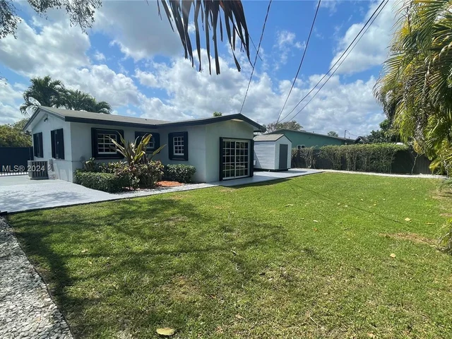 11845 SW 190th Ter, Miami FL 33177