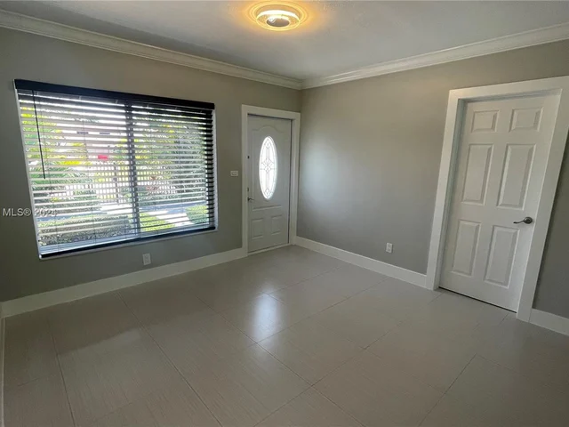 11845 SW 190th Ter, Miami FL 33177