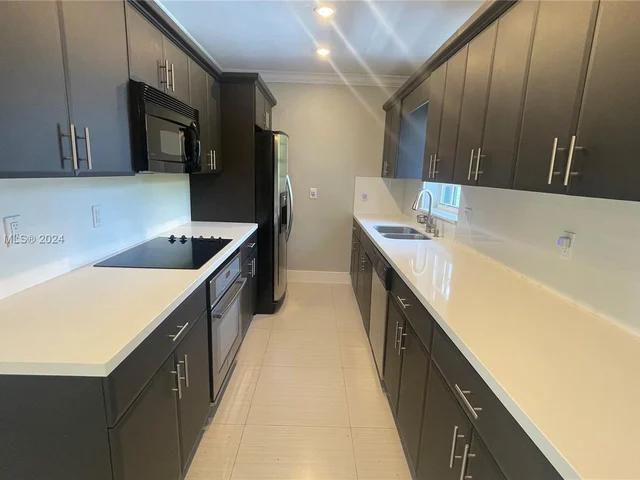 11845 SW 190th Ter, Miami FL 33177