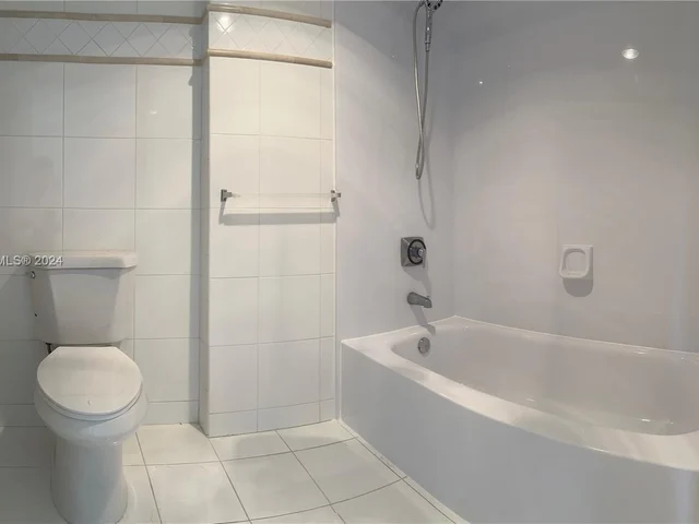 290 174th St # 1612, Sunny Isles Beach FL 33160