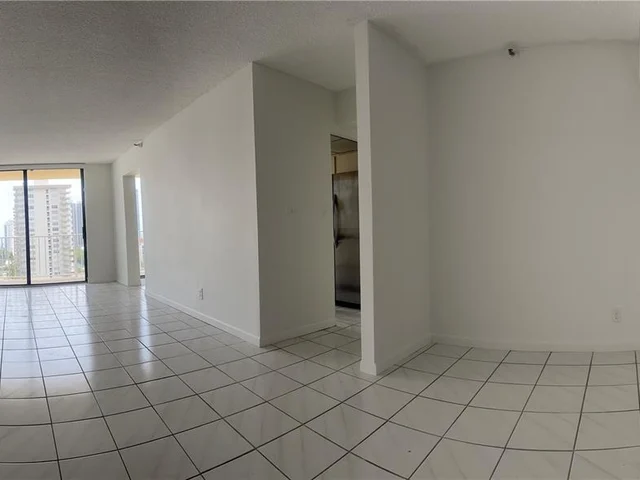 290 174th St # 1612, Sunny Isles Beach FL 33160