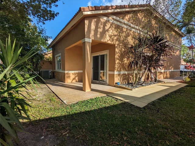 2291 NW 99th Way # 2291, Sunrise FL 33322