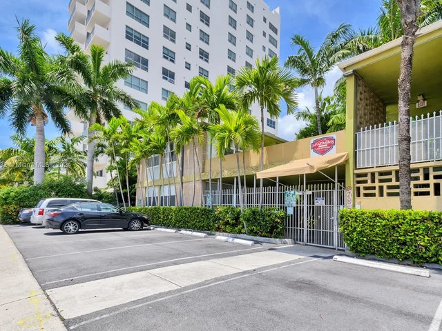 1850 Meridian Ave # 9, Miami Beach FL 33139