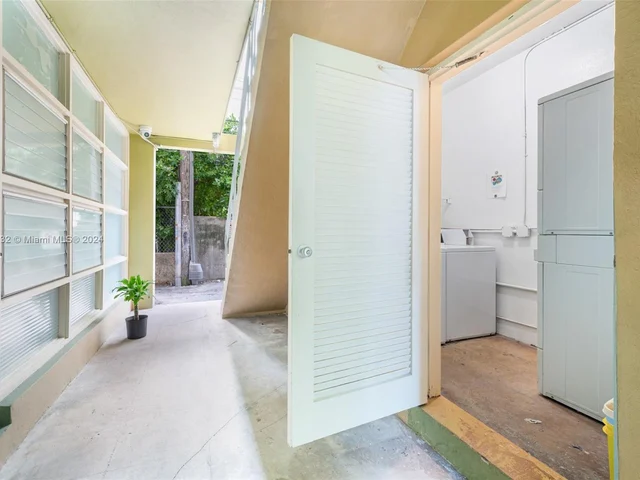 1850 Meridian Ave # 9, Miami Beach FL 33139