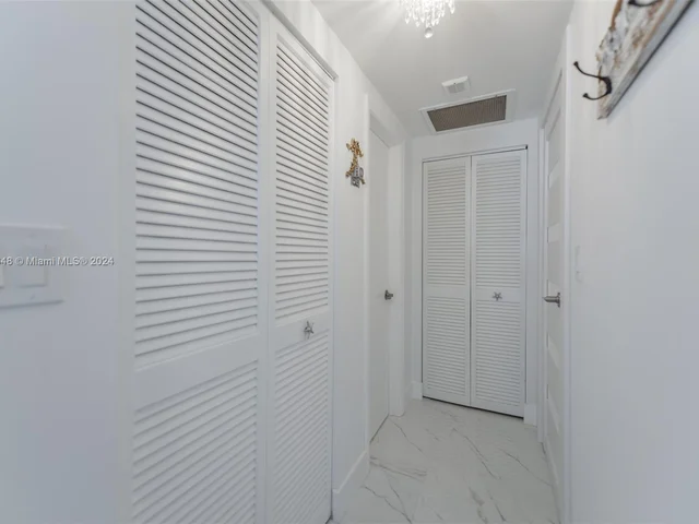 1980 S Ocean Dr # 14B, Hallandale Beach FL 33009