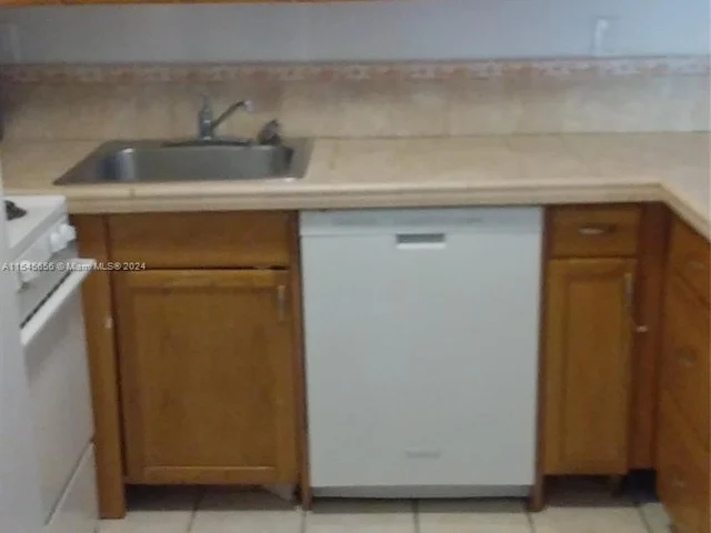 5901 Washington St # 245, Hollywood FL 33023