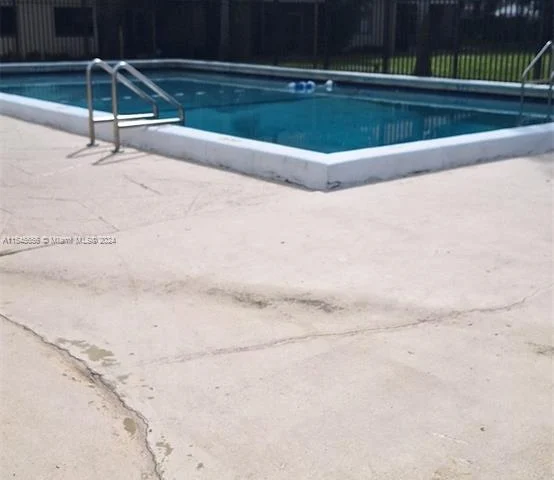 5901 Washington St # 245, Hollywood FL 33023