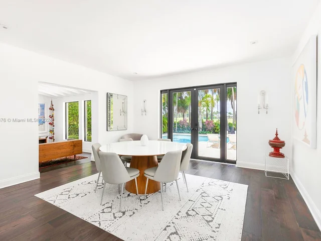 5736 Lagorce Dr, Miami Beach FL 33140