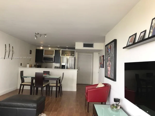 600 NE 36th ST # 1207, Miami FL 33137