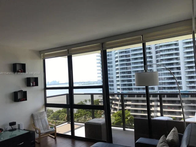 600 NE 36th ST # 1207, Miami FL 33137