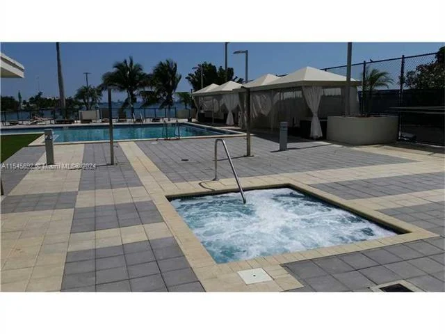 600 NE 36th ST # 1207, Miami FL 33137